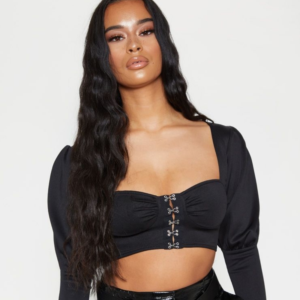 White Hook & Eye Puff Sleeve Crop Top - Picture 8 of 8